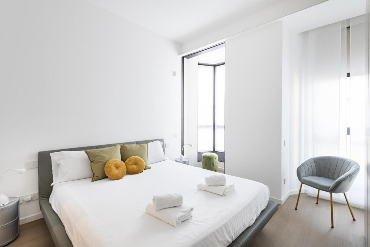 Easylife - Lussuosa Dimora Con Rooftop Condominiale Vista Duomo Мілан Екстер'єр фото