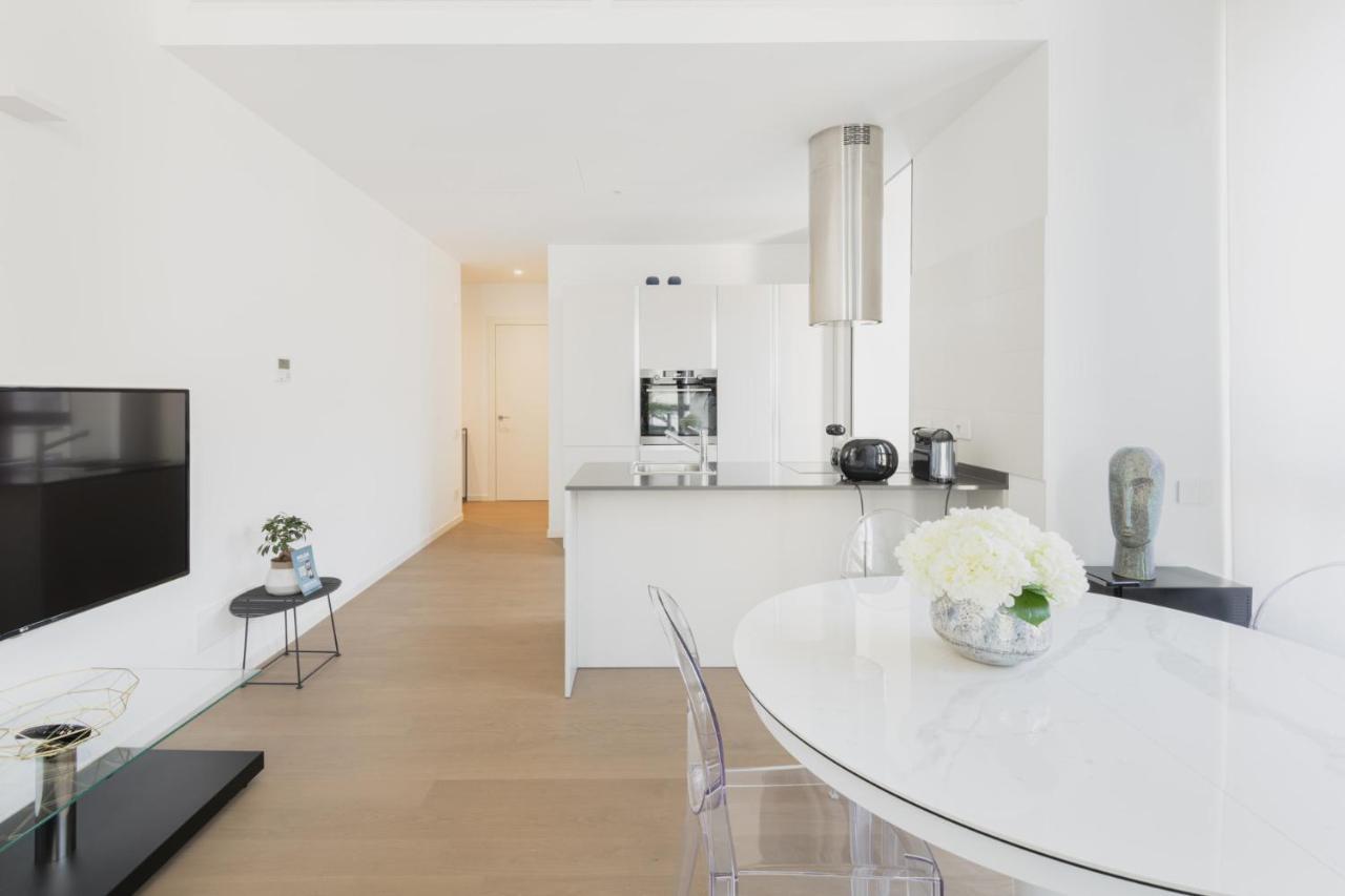 Easylife - Lussuosa Dimora Con Rooftop Condominiale Vista Duomo Мілан Екстер'єр фото