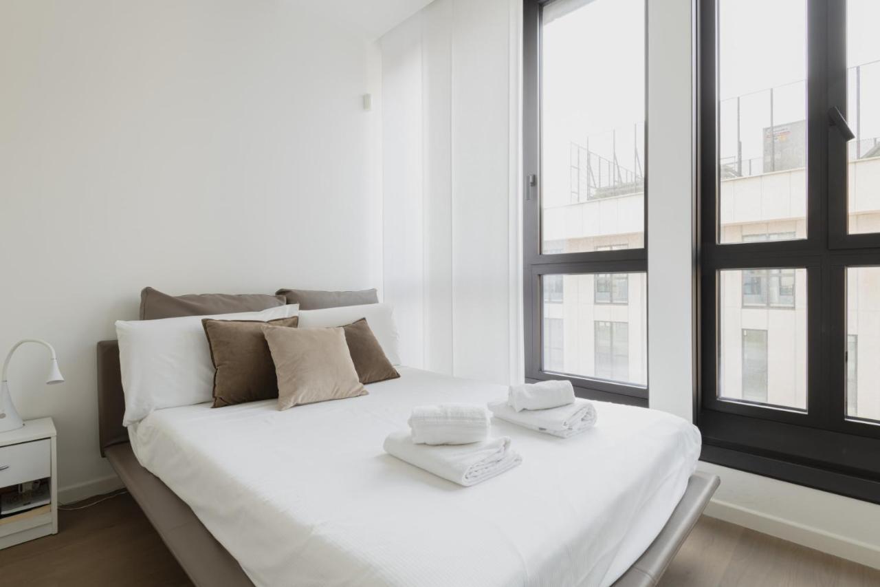 Easylife - Lussuosa Dimora Con Rooftop Condominiale Vista Duomo Мілан Екстер'єр фото